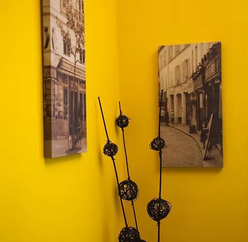 若斯雷欧尼公寓 *